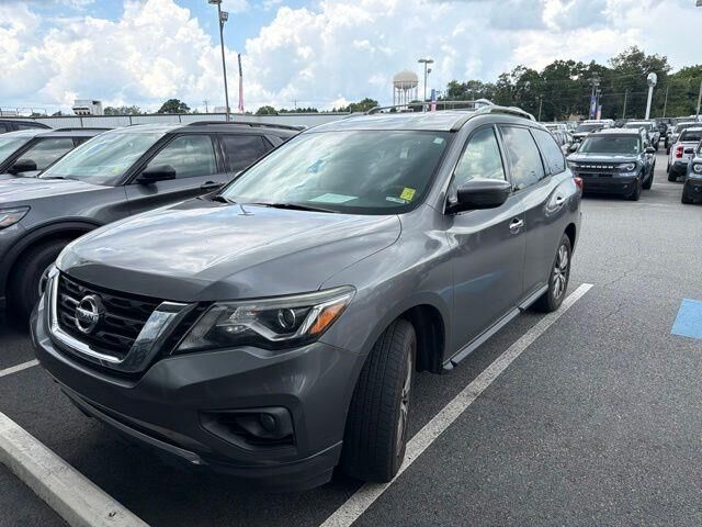 2018 Nissan Pathfinder S