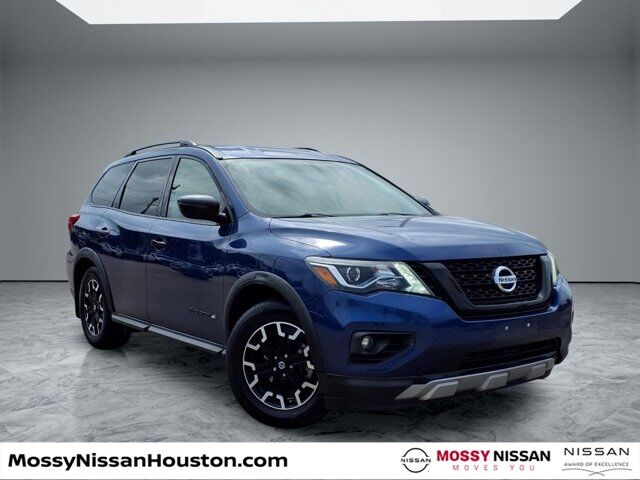 2019 Nissan Pathfinder SV