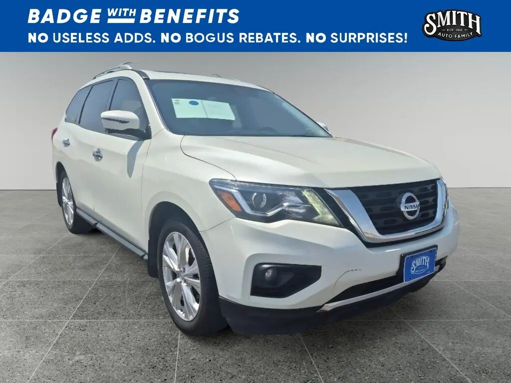 2018 Nissan Pathfinder S — photo 1 of 12