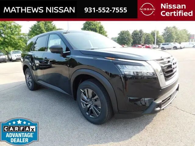 2022 Nissan Pathfinder S