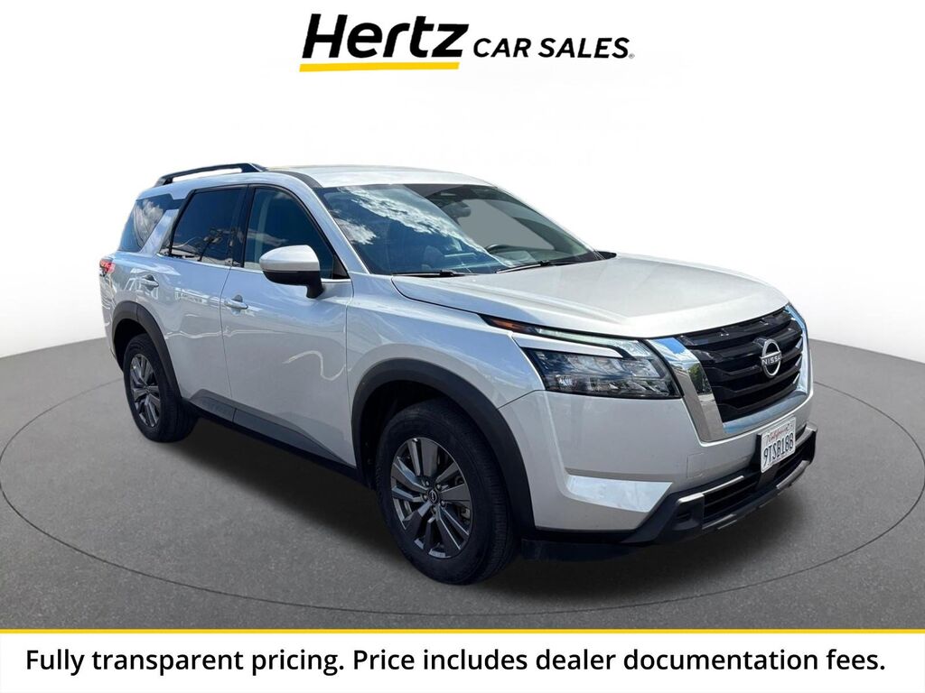 2025 Nissan Pathfinder SV — photo 1 of 1