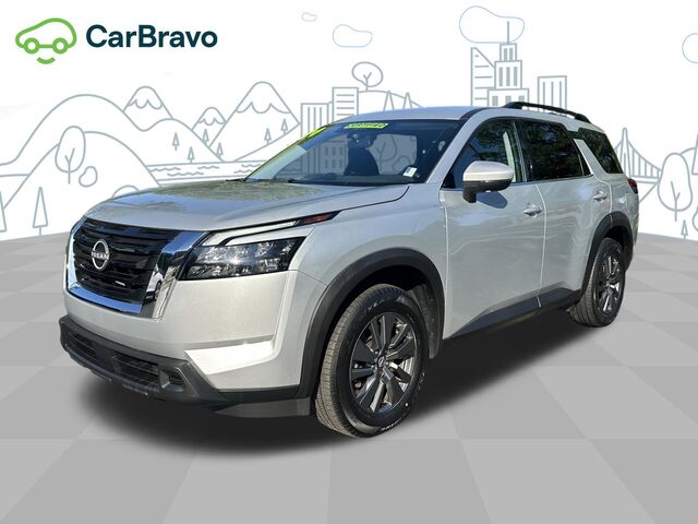 2024 Nissan Pathfinder SV
