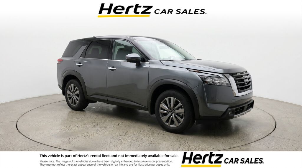 2025 Nissan Pathfinder SV — photo 1 of 2