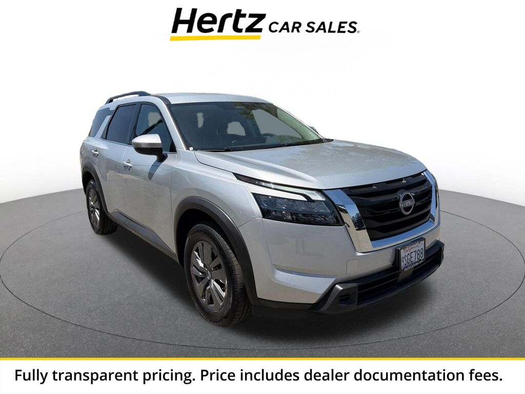 2025 Nissan Pathfinder SV — photo 1 of 1