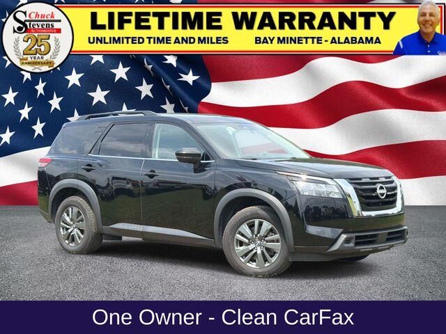 2024 Nissan Pathfinder SV — photo 1 of 10