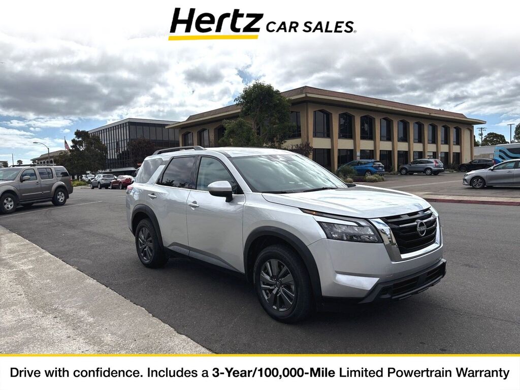 2025 Nissan Pathfinder SV — photo 1 of 1