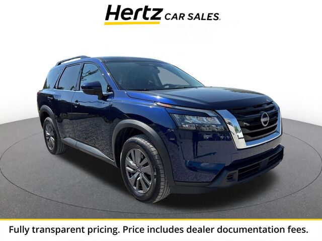 2025 Nissan Pathfinder SV
