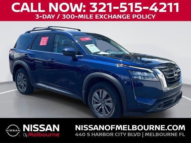 2024 Nissan Pathfinder SV