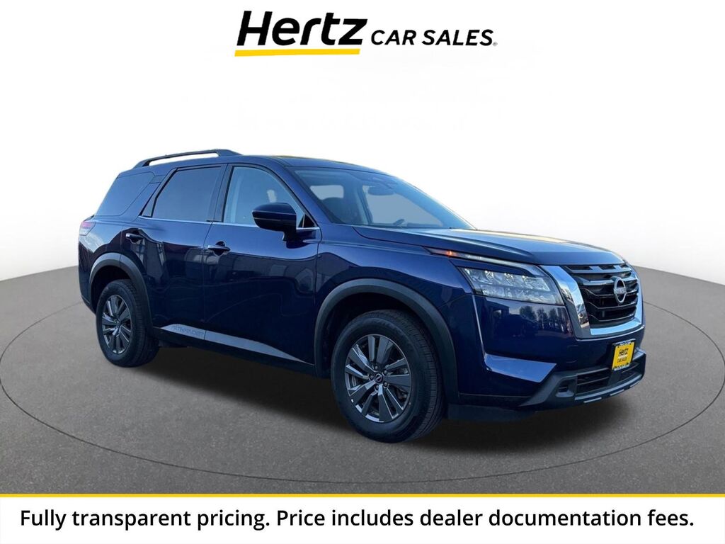 2025 Nissan Pathfinder SV — photo 1 of 11