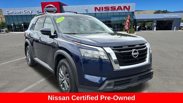 2024 Nissan Pathfinder SV