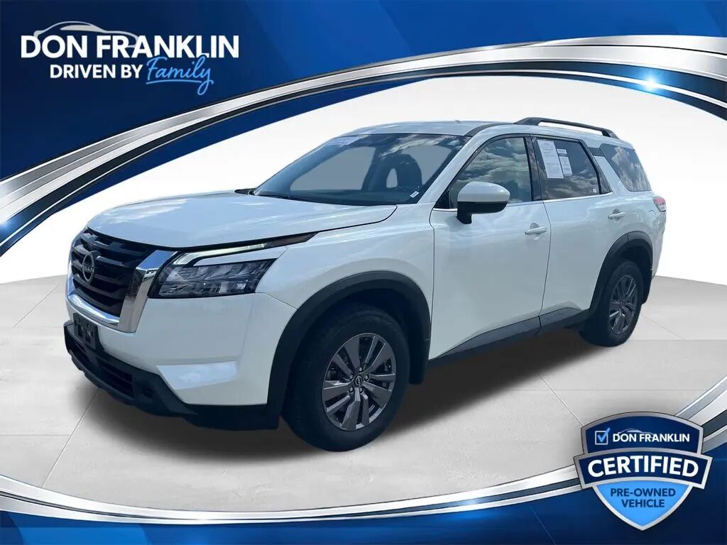 2024 Nissan Pathfinder SV — photo 1 of 13