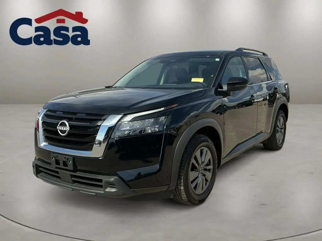 2025 Nissan Pathfinder SV — photo 1 of 12