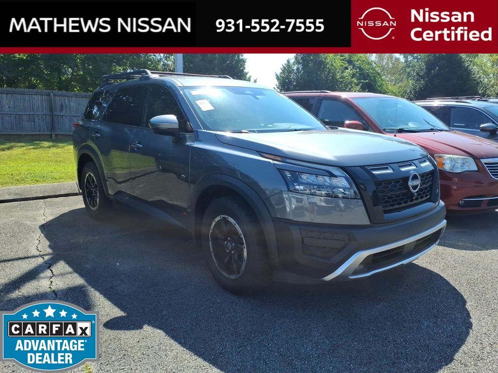2025 Nissan Pathfinder Rock Creek — photo 1 of 6