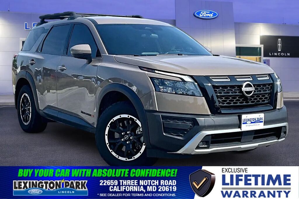 2025 Nissan Pathfinder Rock Creek — photo 1 of 13