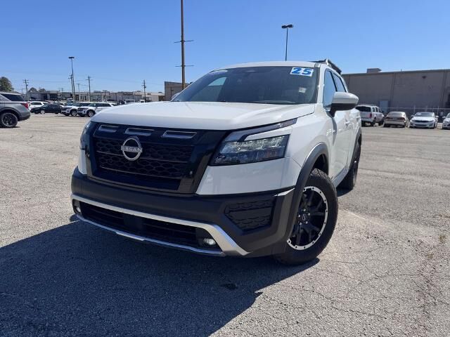 2025 Nissan Pathfinder Rock Creek