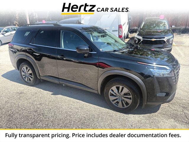 2026 Nissan Pathfinder SV