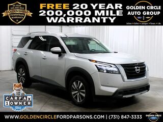 2025 Nissan Pathfinder SL