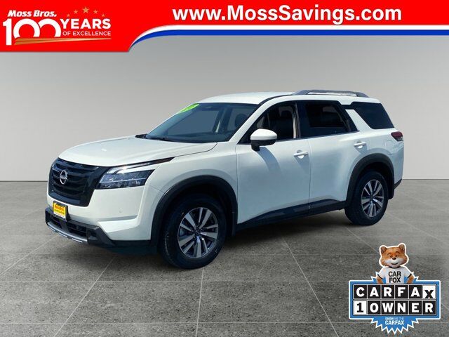 2024 Nissan Pathfinder SL