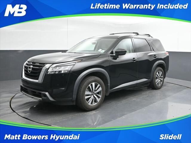 2024 Nissan Pathfinder SL