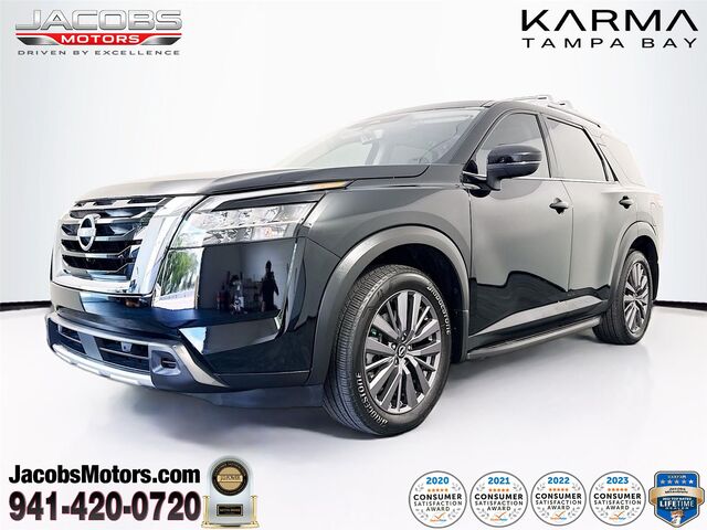 2023 Nissan Pathfinder SL