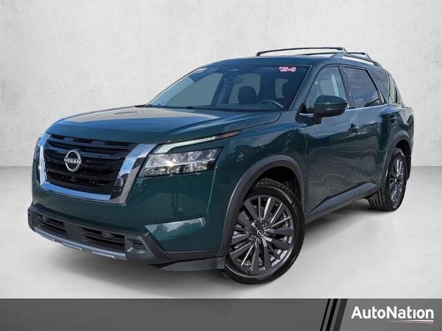 2024 Nissan Pathfinder SL