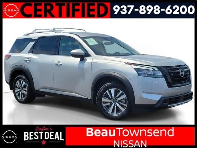 2024 Nissan Pathfinder SL