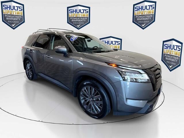 2024 Nissan Pathfinder SL