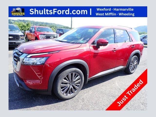 2023 Nissan Pathfinder SL