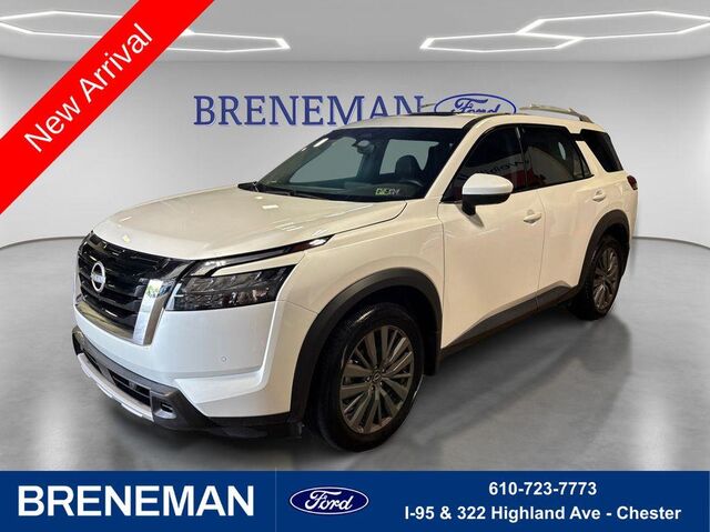 2025 Nissan Pathfinder SL