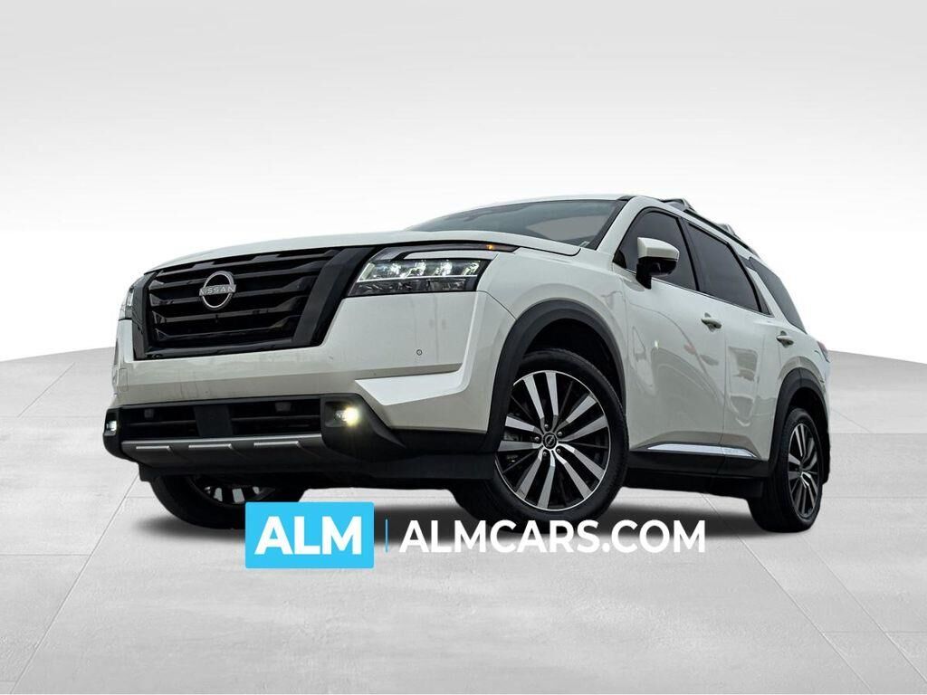 2024 Nissan Pathfinder Platinum