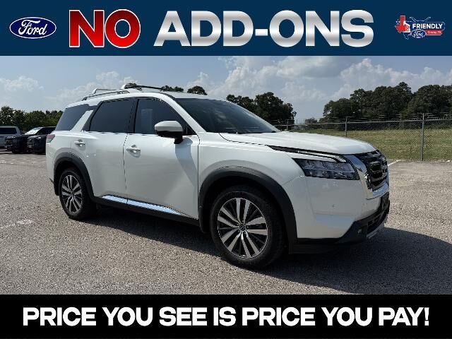 2022 Nissan Pathfinder Platinum