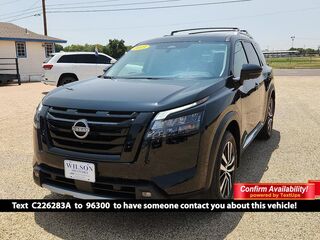 2025 Nissan Pathfinder Platinum