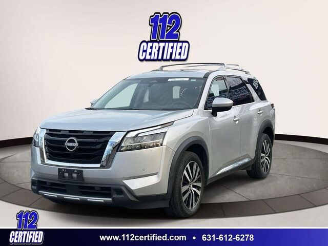 2023 Nissan Pathfinder Platinum