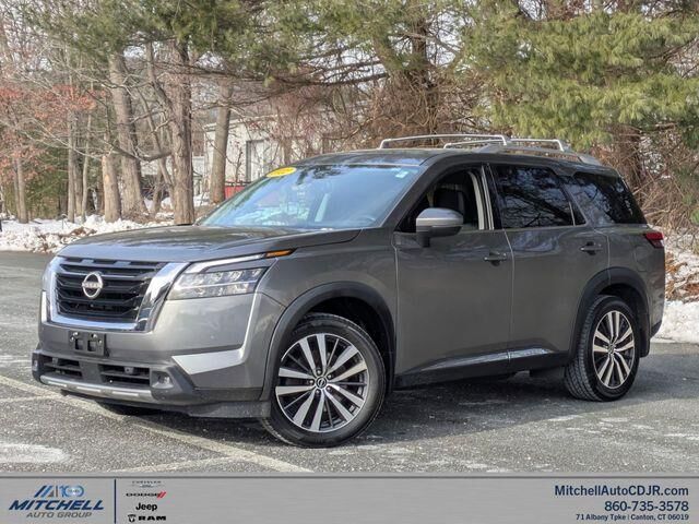 2022 Nissan Pathfinder Platinum