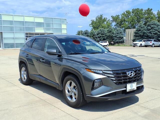 2022 Hyundai TUCSON SE — photo 1 of 13