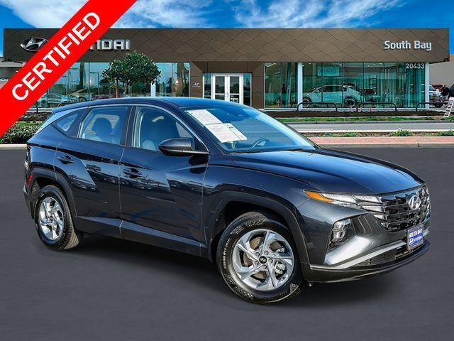 2023 Hyundai TUCSON SE