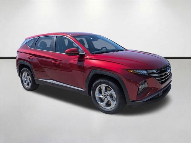 2024 Hyundai TUCSON SE
