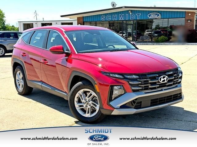 2025 Hyundai TUCSON SE