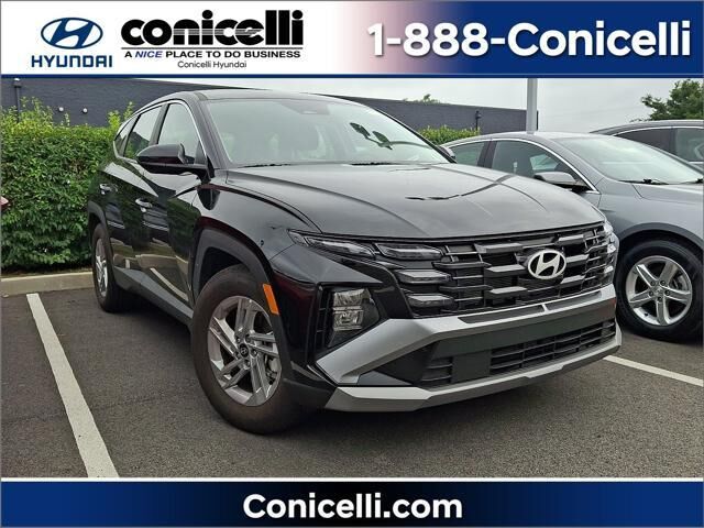 2025 Hyundai TUCSON SE — photo 1 of 4