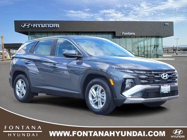 2025 Hyundai TUCSON SE