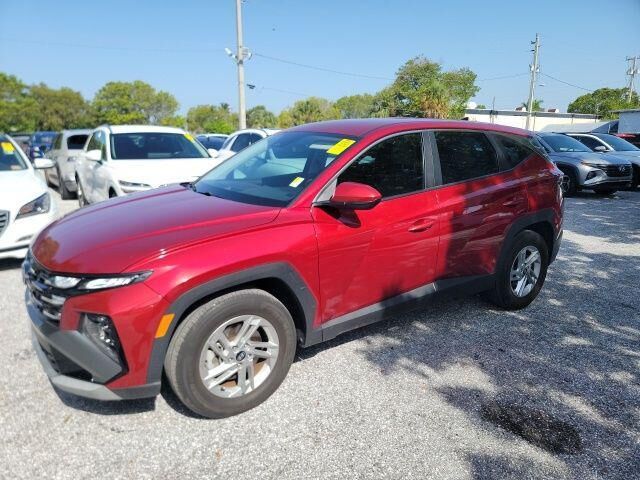 2025 Hyundai TUCSON SE