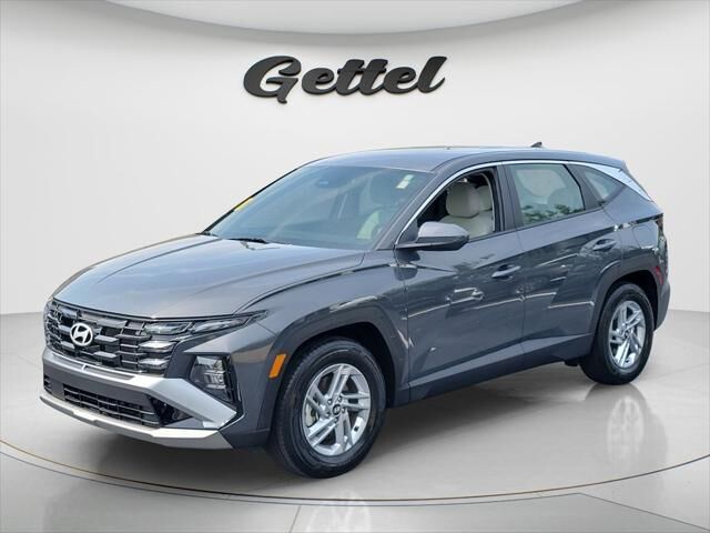 2025 Hyundai TUCSON SE