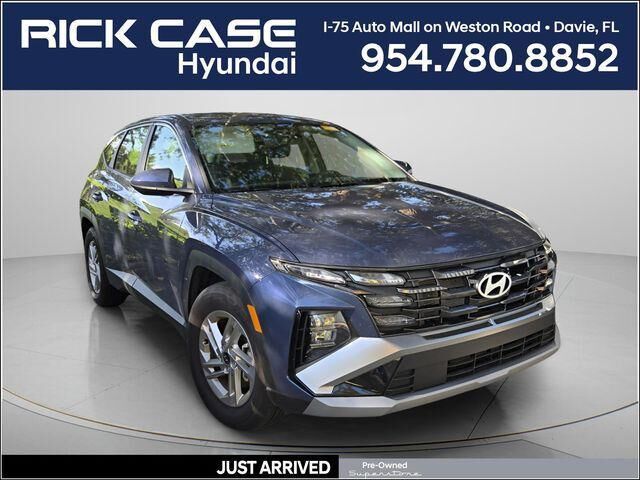 2026 Hyundai TUCSON SE