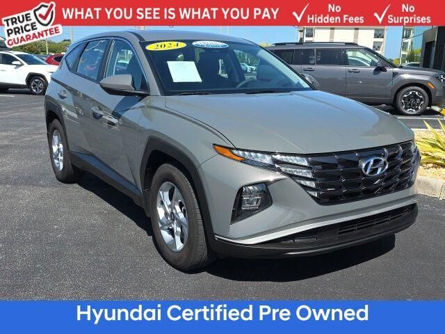 2024 Hyundai TUCSON SE