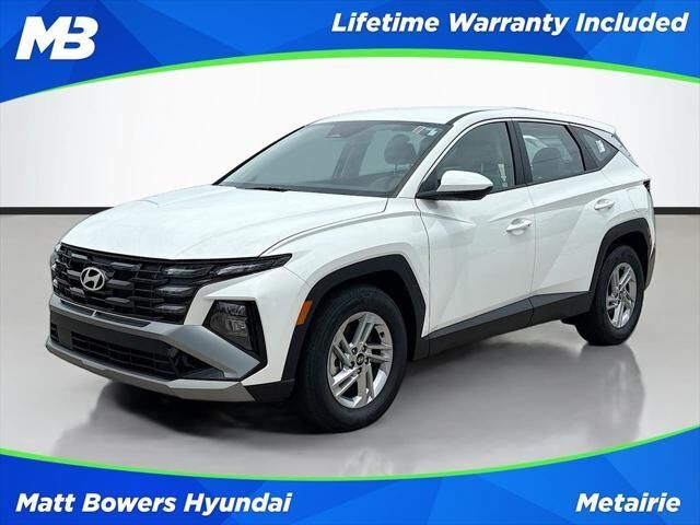 2026 Hyundai TUCSON SE