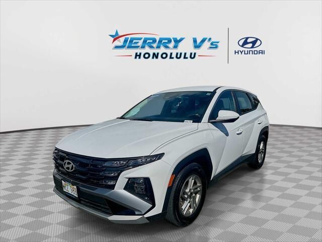 2025 Hyundai TUCSON SE
