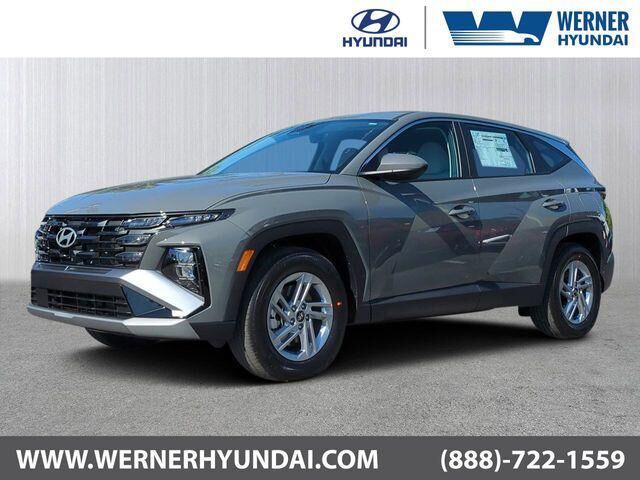 2026 Hyundai TUCSON SE