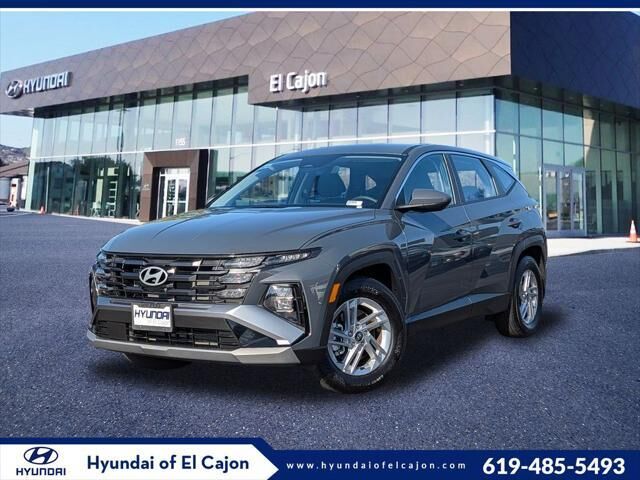 2026 Hyundai TUCSON SE