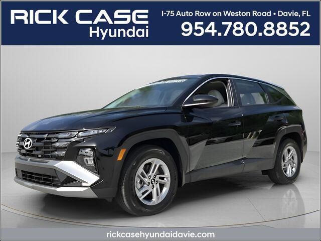 2026 Hyundai TUCSON SE