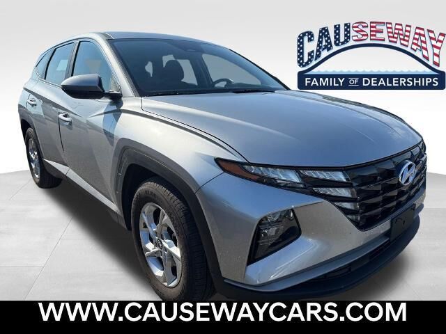 2024 Hyundai TUCSON SE